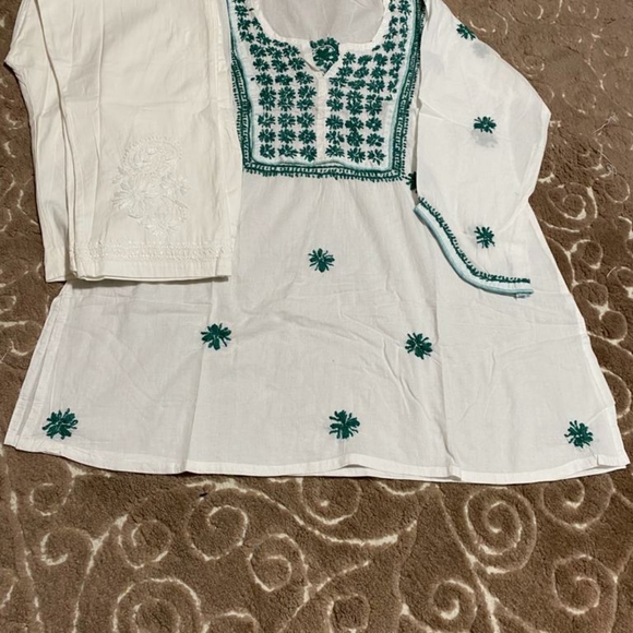 Embroidered Kurti - Picture 8 of 16